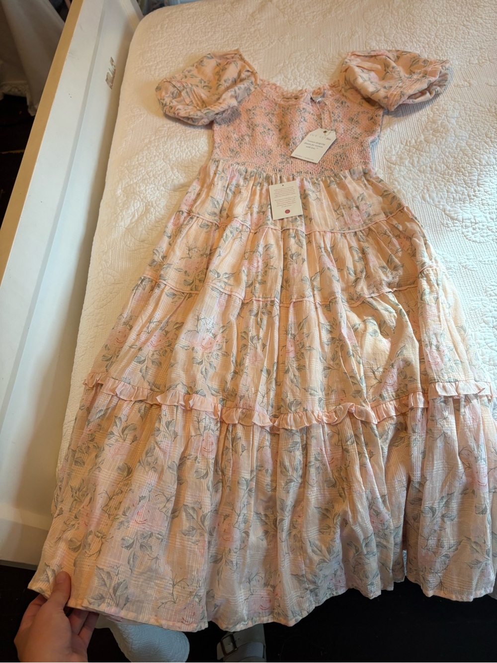 Girls' Pink Floral Puff-Sleeve Tiered Dress - Picture 2 of 4